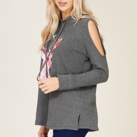 Christmas Top  Cold Shoulder  Gingham Reindeer - Picture 3 of 6